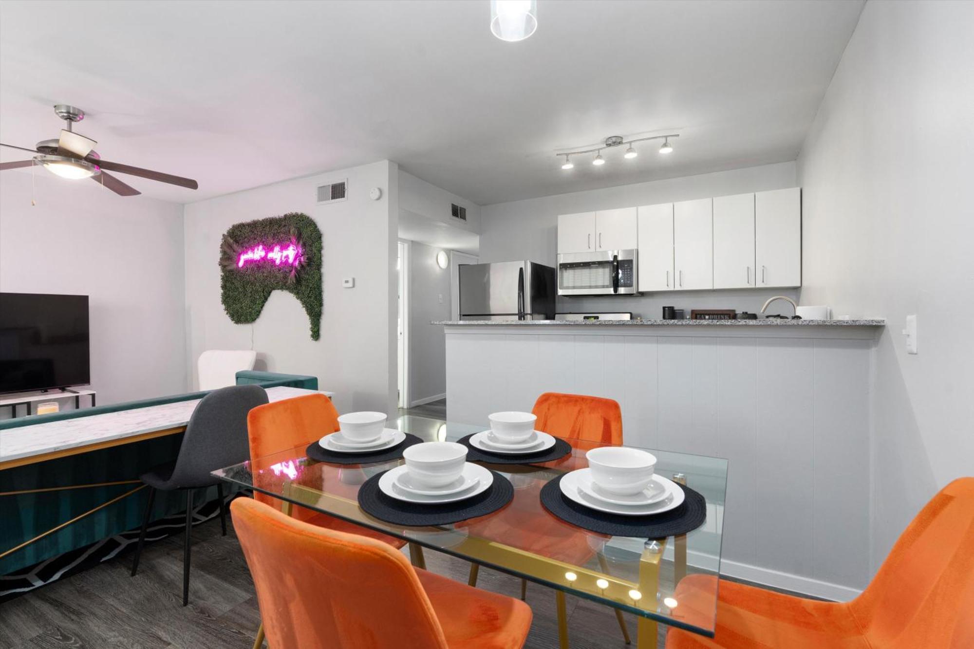 Mins 2 Downtown - King Bed - Private Stays Austin Exterior foto